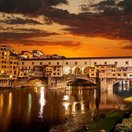 Appartement Con Terrazza In Santa Maria Novella