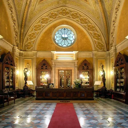 Con Terrazza In Santa Maria Novella Florence