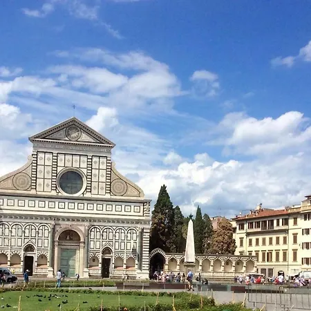 Appartement Con Terrazza In Santa Maria Novella Florence